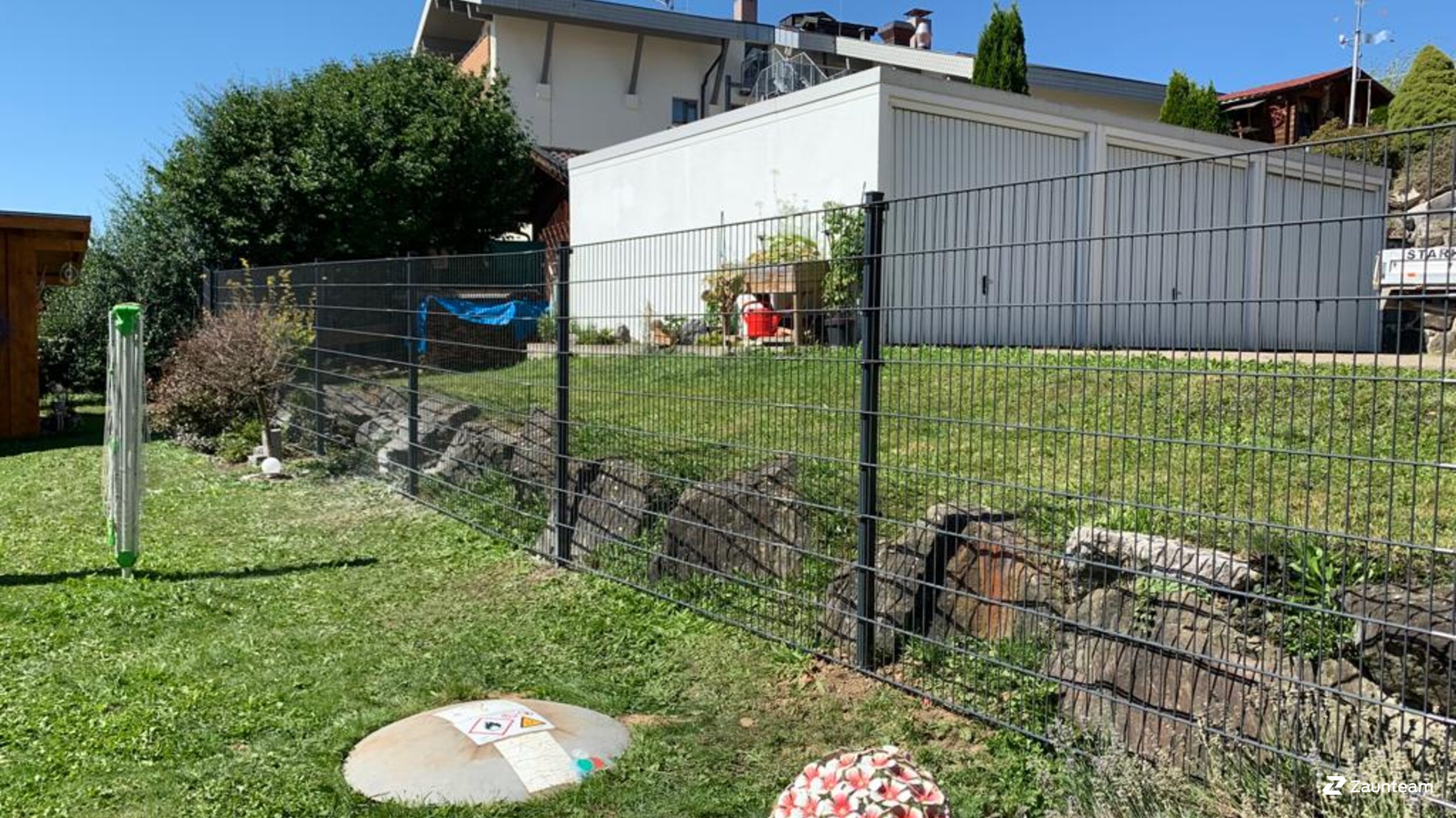 Doppelstabmattenzaun aus dem 2022 in 87497 Zellner Deutschland von Zaunteam Allgäu.