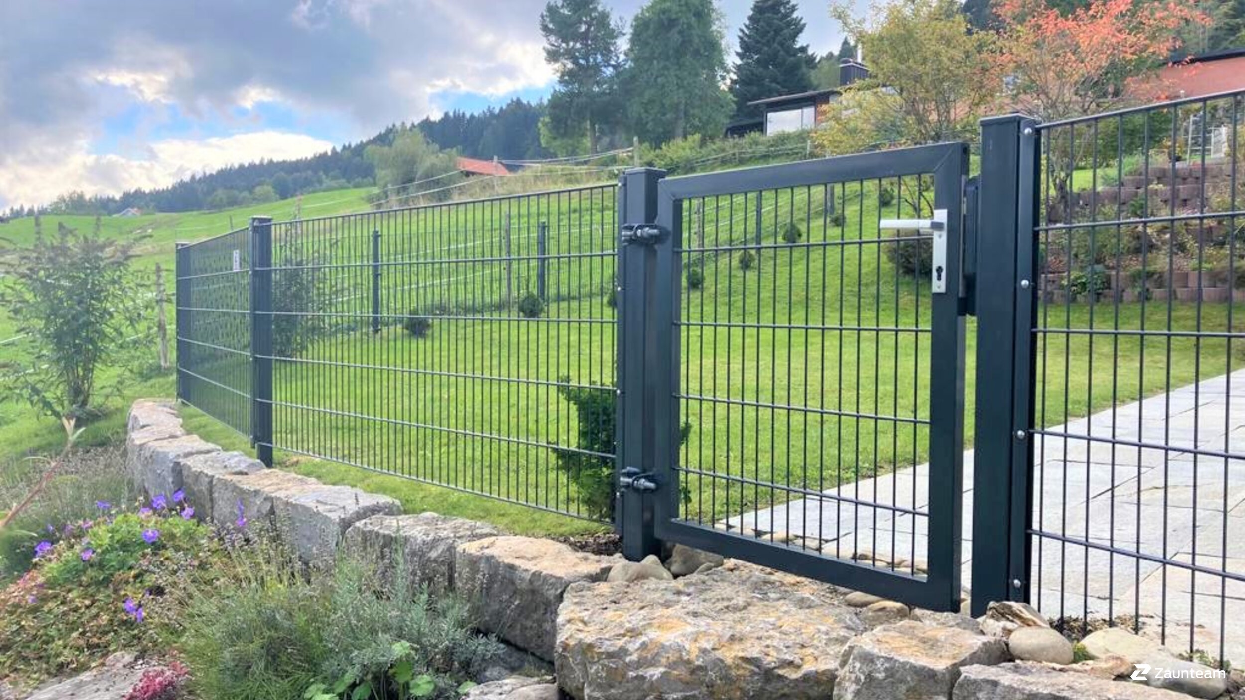 Clôture en panneau double fil de 2022 à 88179 Oberreute Allemagne de Zaunteam Allgäu.