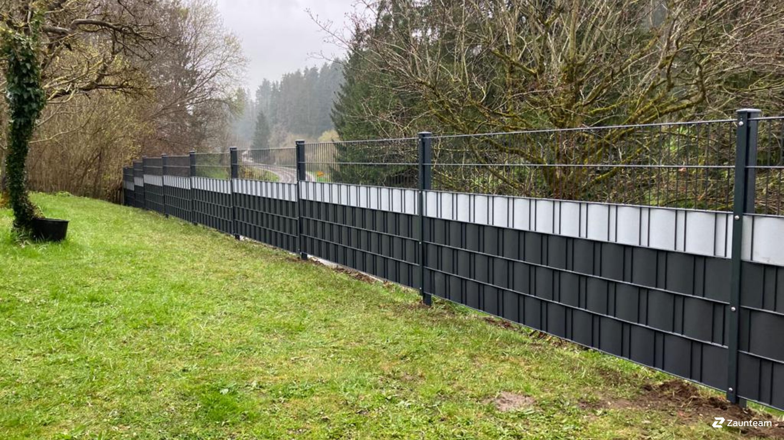 Flecht Sichtschutz aus dem 2023 in 87488 Waltenhofen Deutschland von Zaunteam Allgäu.