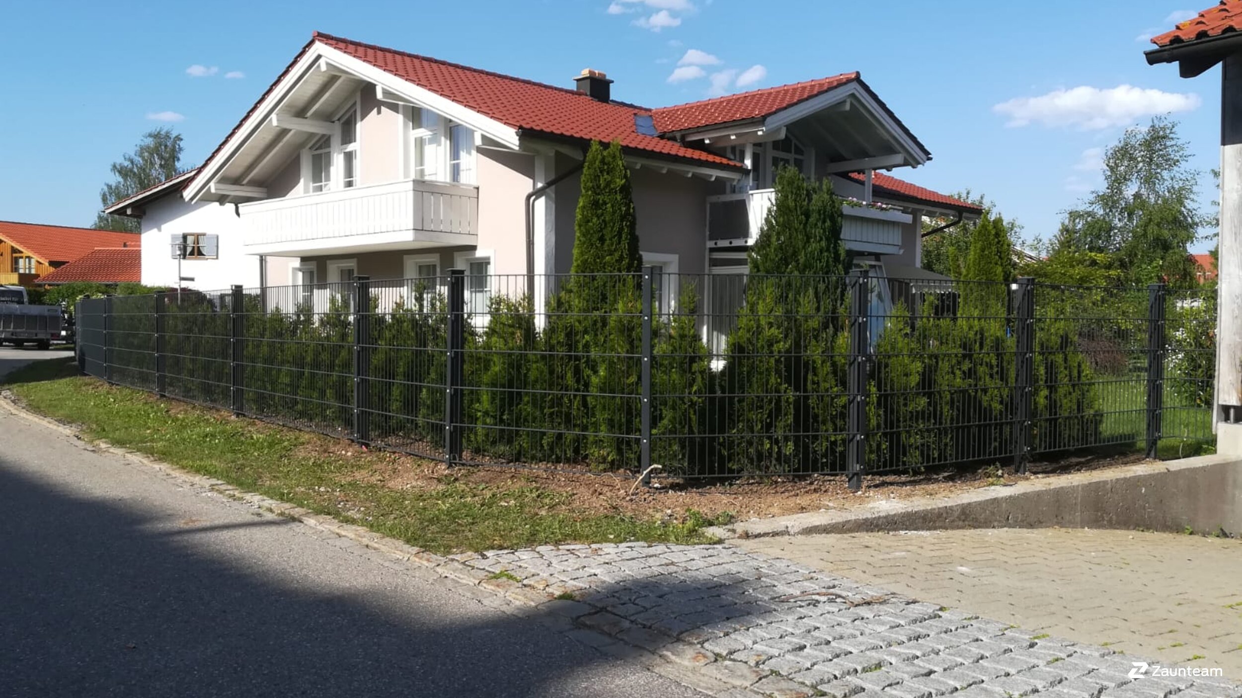 Doppelstabmattenzaun aus dem 2019 in 87484 Nesselwang Deutschland von Zaunteam Allgäu.