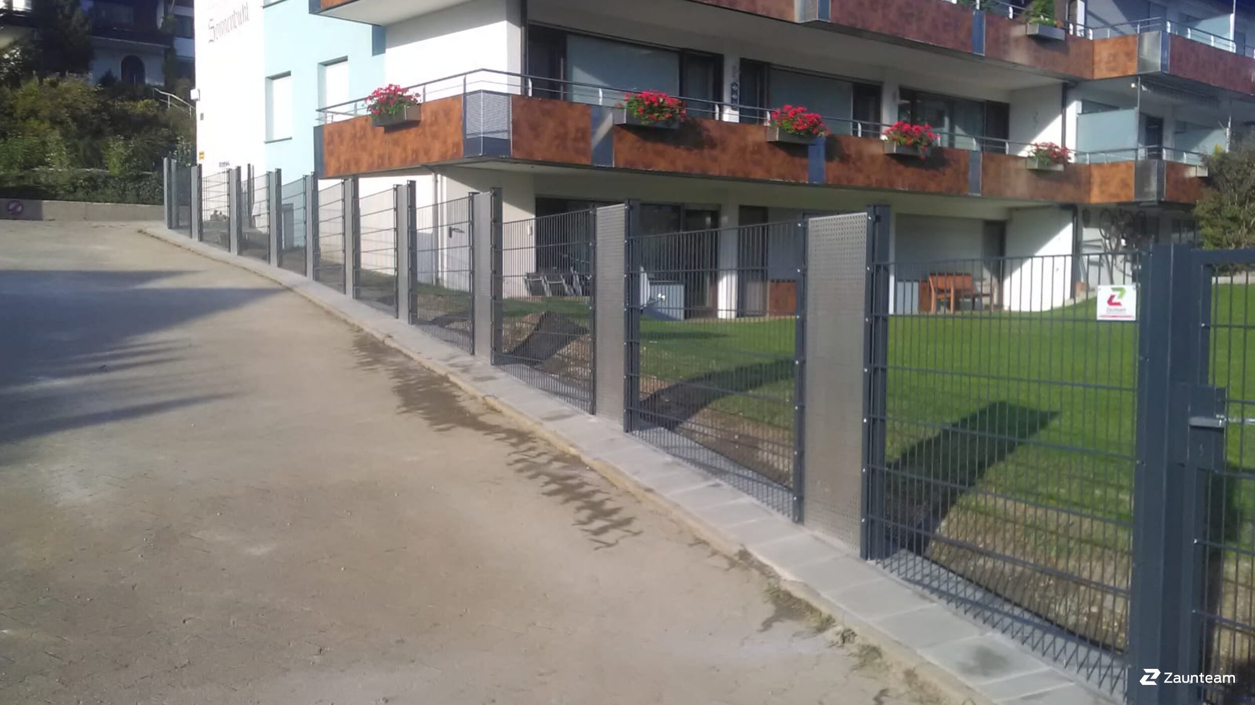 Doppelstabmattenzaun aus dem 2019 in 87549 Rettenberg Deutschland von Zaunteam Allgäu.