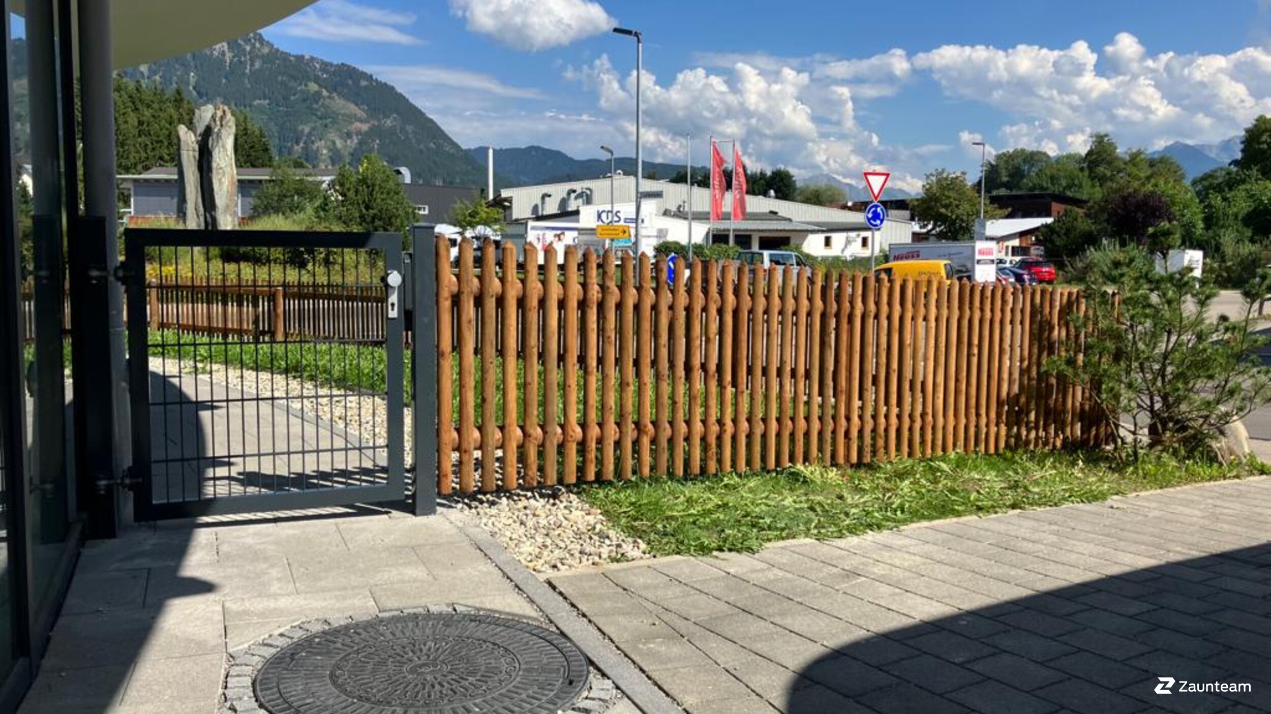 Clôture en panneau double fil de 2023 à 87544 Blaichach Allemagne de Zaunteam Allgäu.