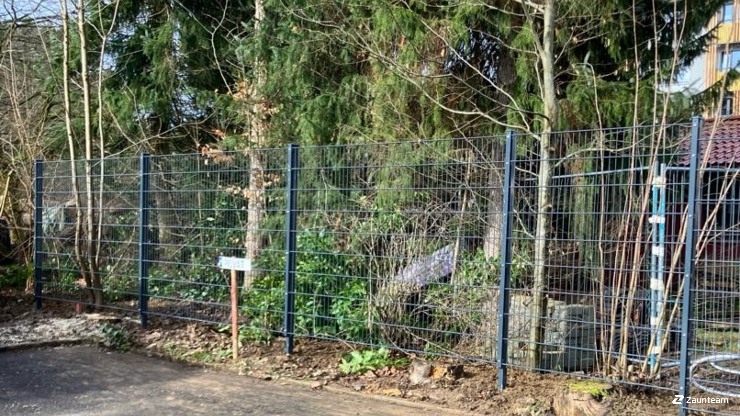 Doppelstabmattenzaun aus dem 2024 in 87534 Oberstaufen Deutschland von Zaunteam Allgäu.