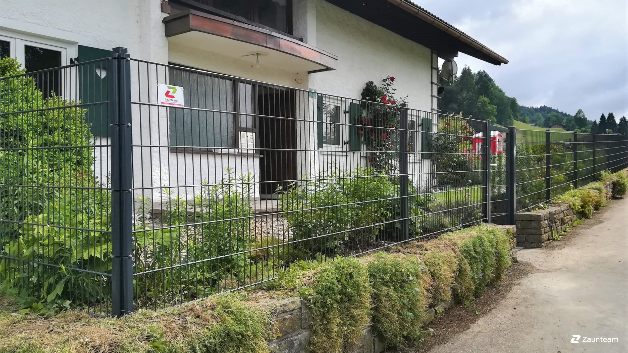 Doppelstabmattenzaun aus dem 2021 in 84549 Kranzegg Deutschland von Zaunteam Allgäu.