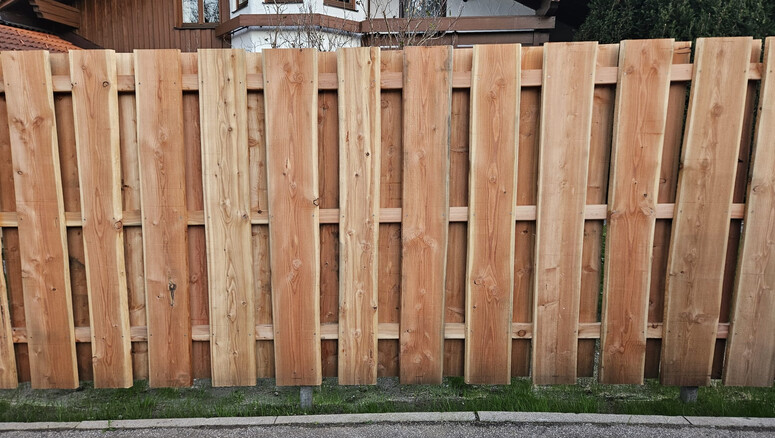 Holz Sichtschutz aus dem 2024 in 87509 Immenstadt Deutschland von Zaunteam Allgäu.