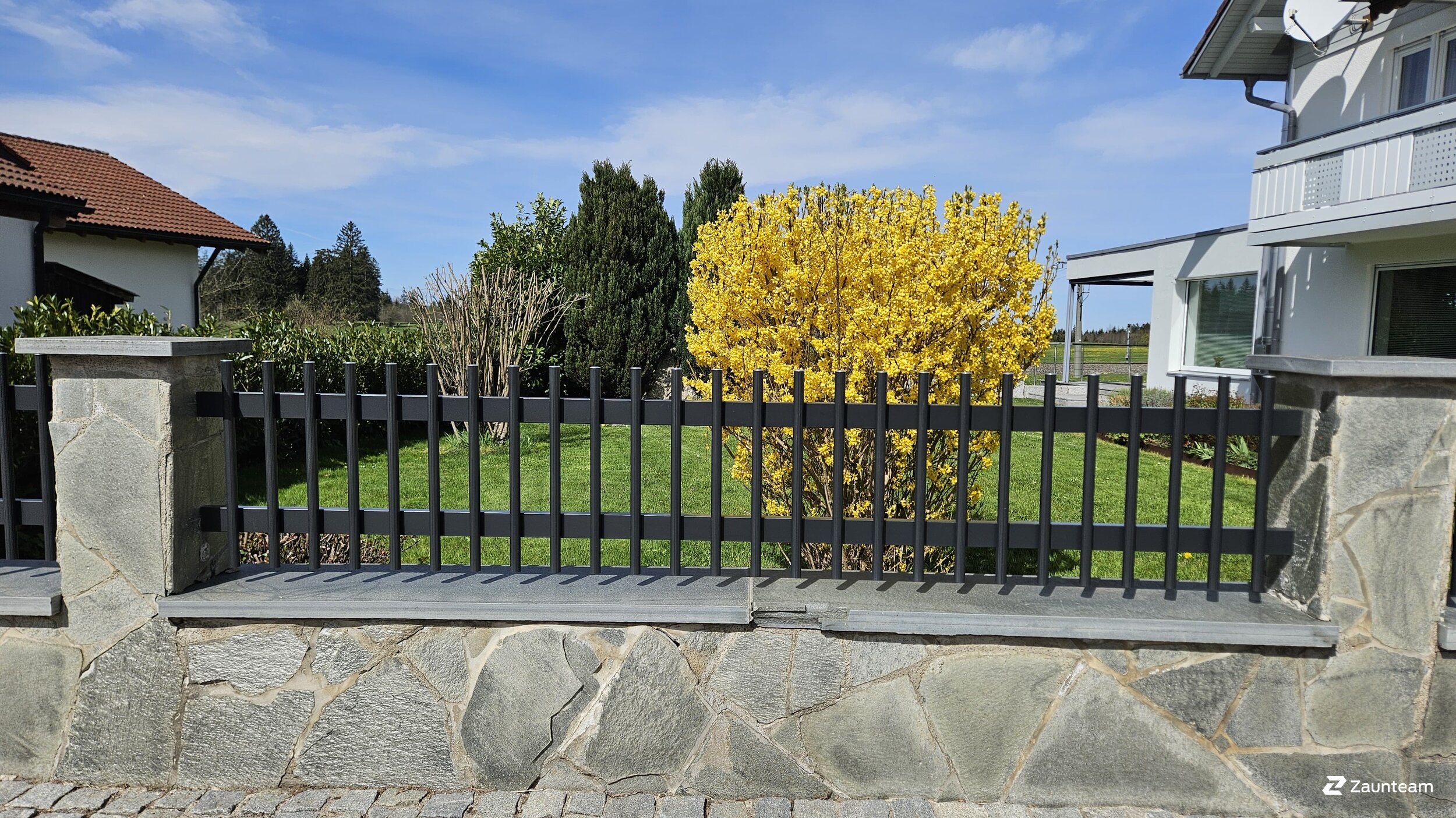 Aluzaun aus dem 2025 in 87471 Durach Deutschland von Zaunteam Allgäu.