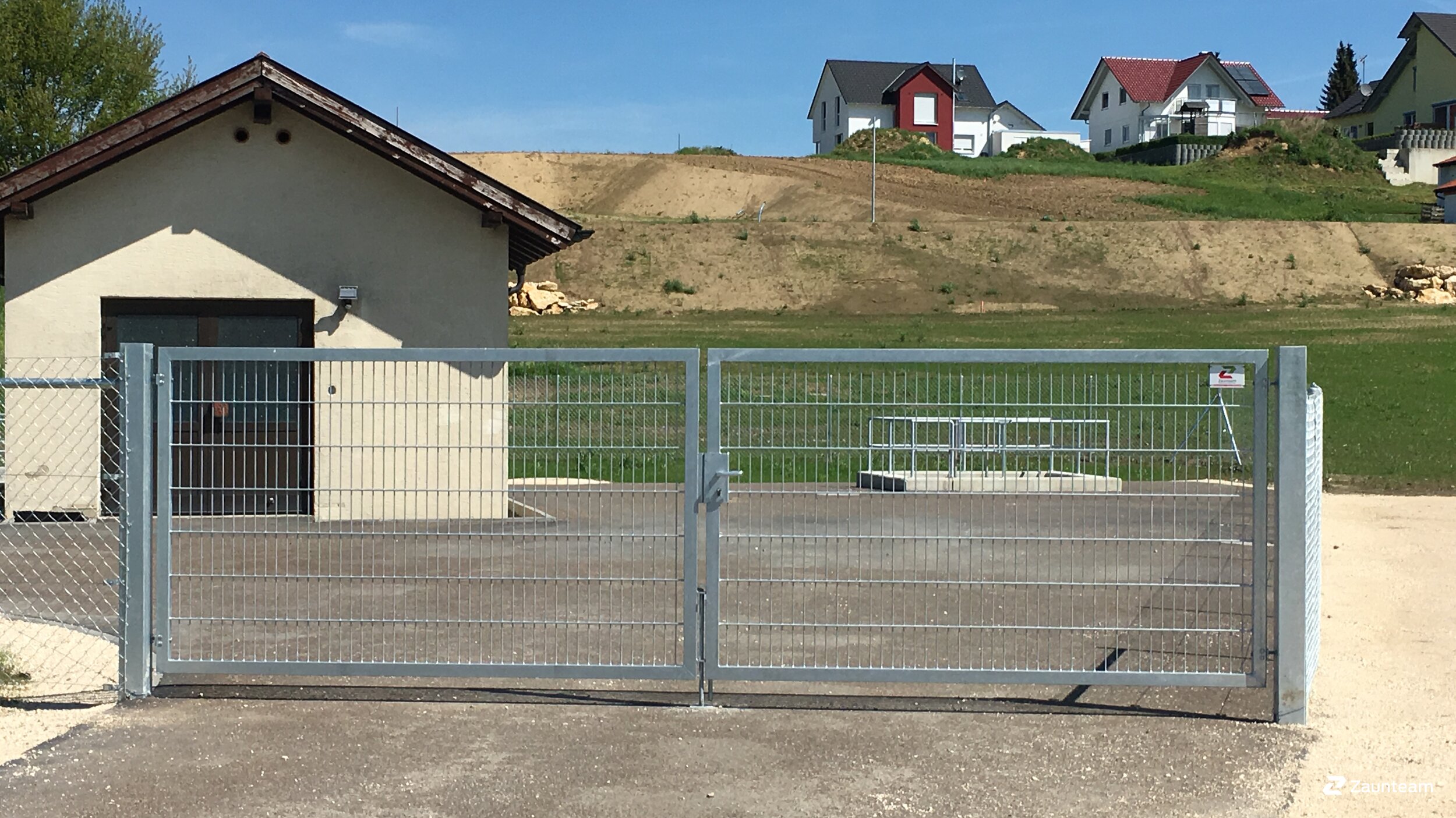 Doppelstabmattenzaun aus dem 2016 in 89611 Reutlingendorf Deutschland von Zaunteam Oberschwaben.