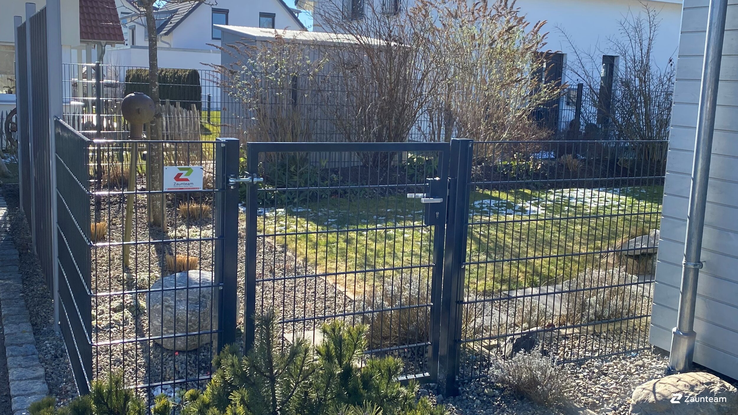 Doppelstabmattenzaun aus dem 2022 in 88447  Warthausen Deutschland von Zaunteam Oberschwaben.