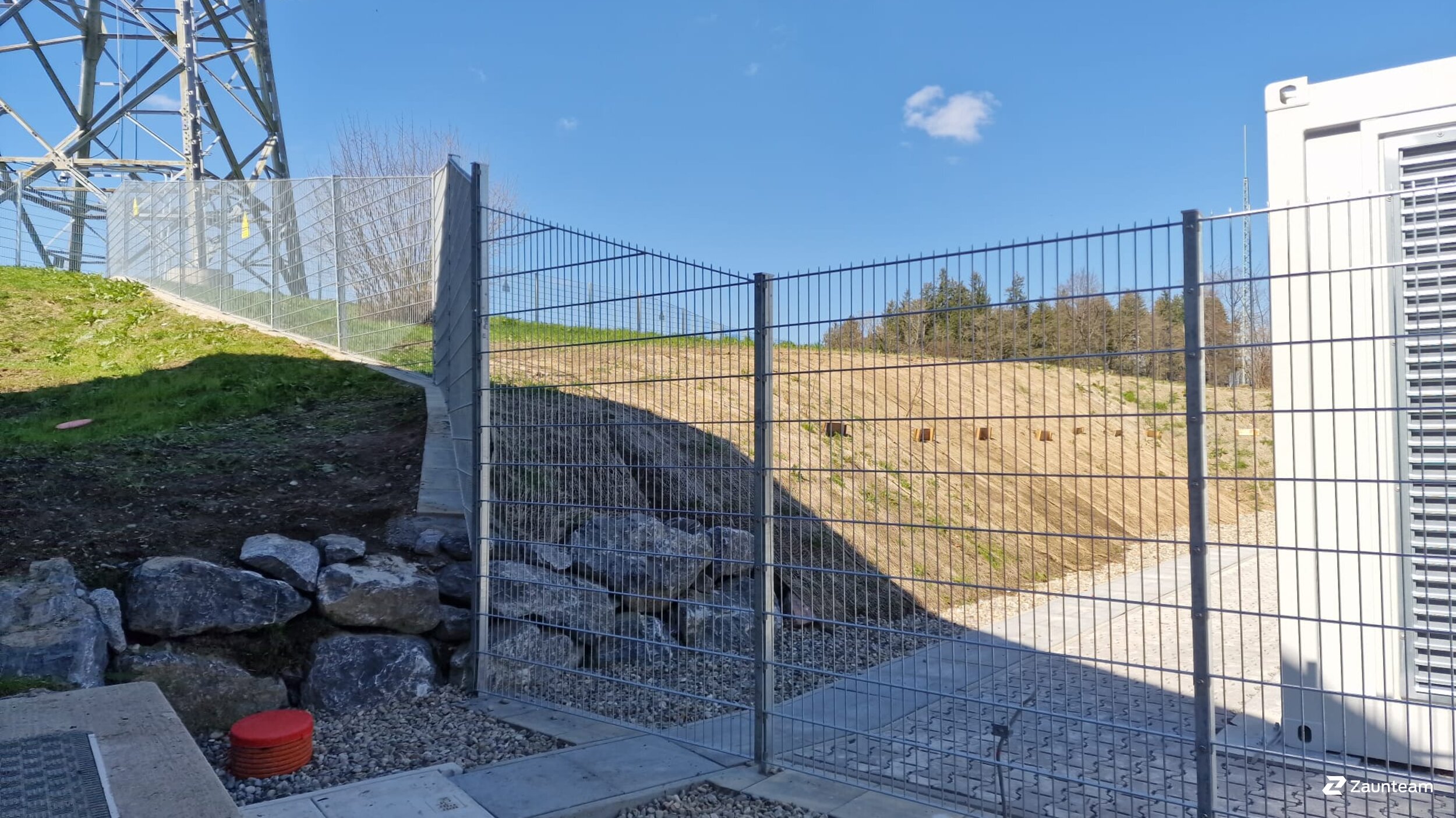 Doppelstabmattenzaun aus dem 2023 in 88239 Obermooweiler Deutschland von Zaunteam Oberschwaben.