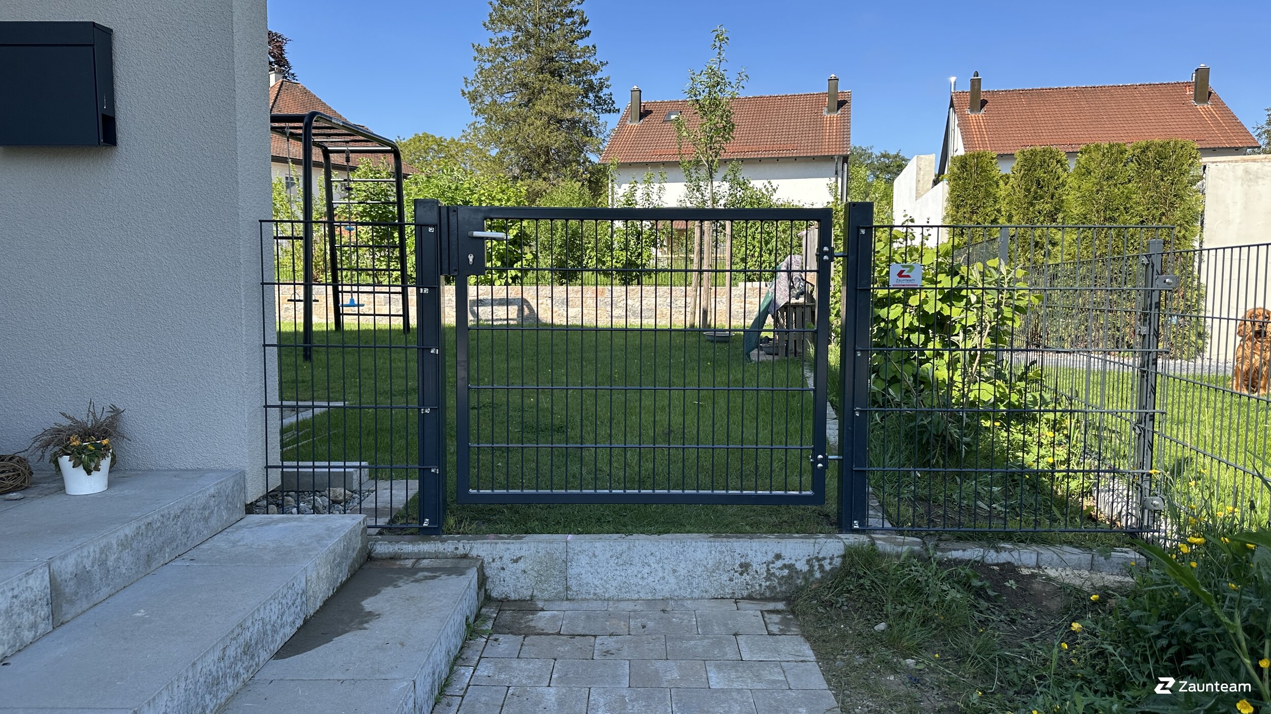 Doppelstabmattenzaun aus dem 2025 in 88339 Bad Waldsee Deutschland von Zaunteam Oberschwaben.