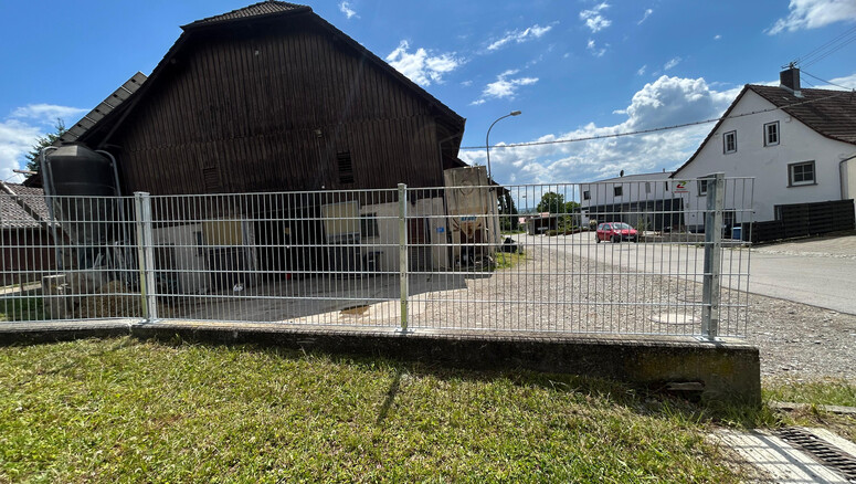 Doppelstabmattenzaun aus dem 2025 in 88524 Uttenweiler Deutschland von Zaunteam Oberschwaben.