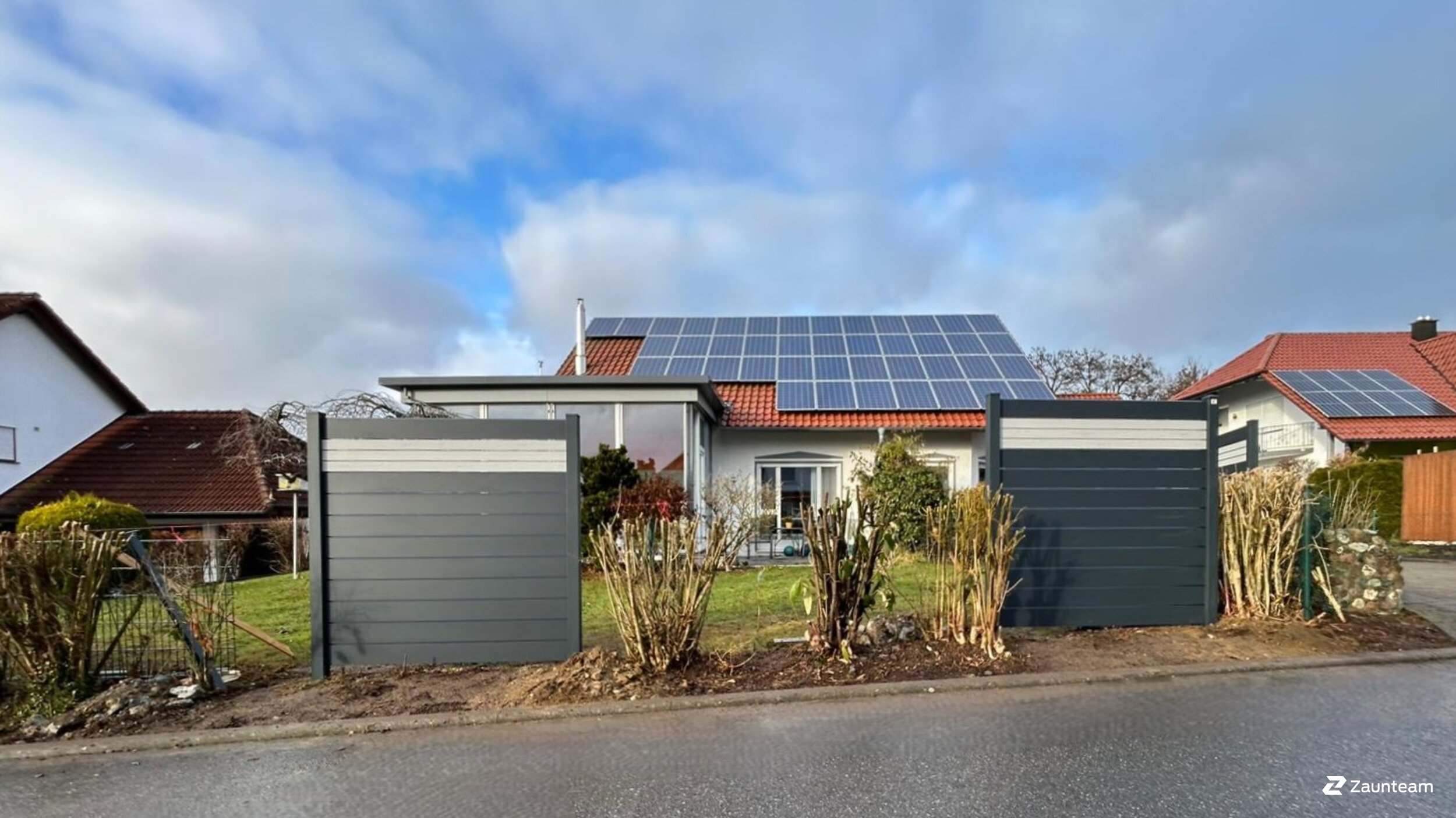 Aluminium Sichtschutz aus dem 2025 in 88348 Allmannsweiler Deutschland von Zaunteam Oberschwaben.