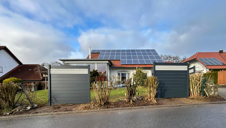 Aluminium Sichtschutz aus dem 2025 in 88348 Allmannsweiler Deutschland von Zaunteam Oberschwaben.