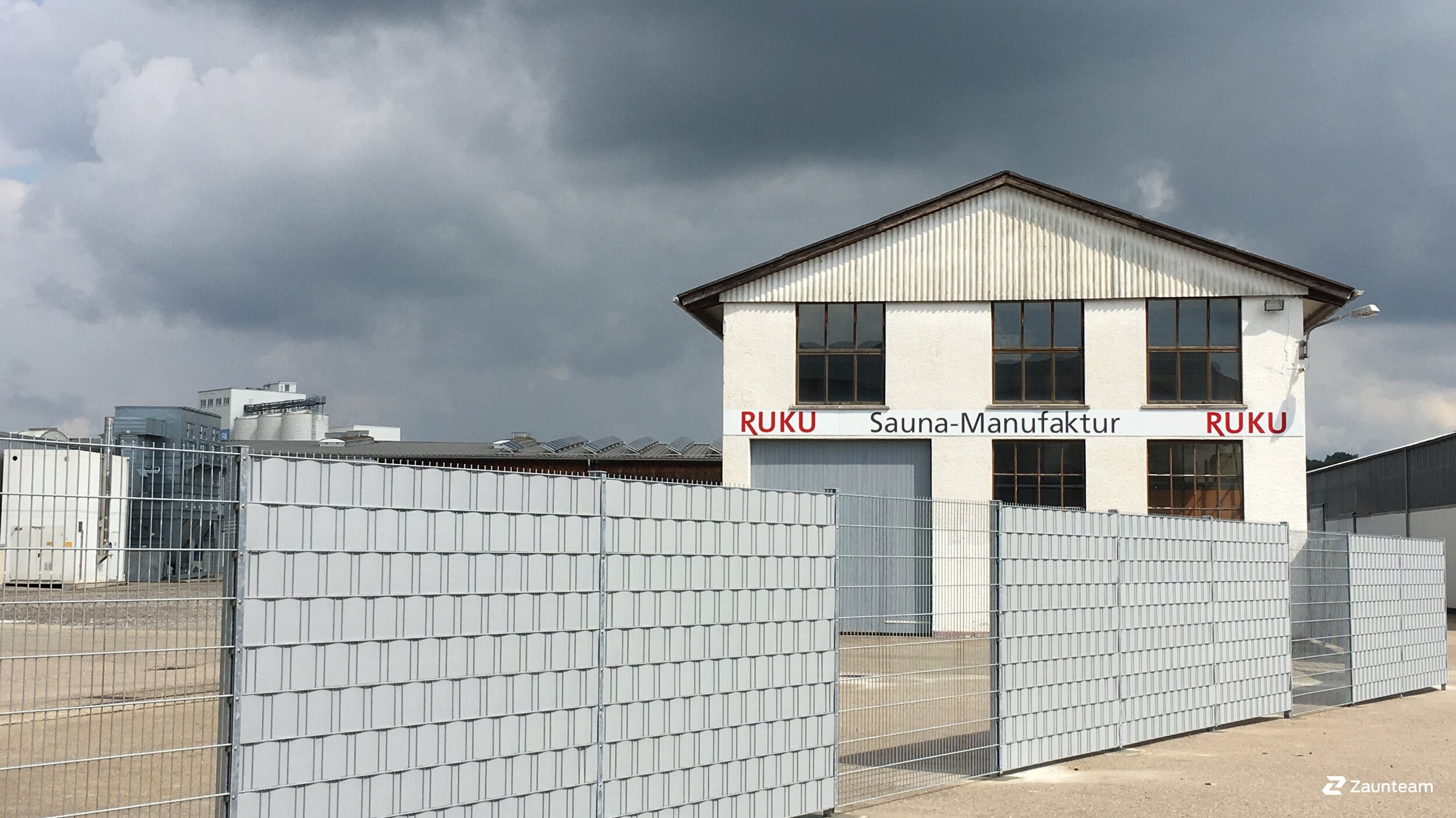 Flecht Sichtschutz aus dem 2017 in 89257 Illertissen Deutschland von Zaunteam Oberschwaben.