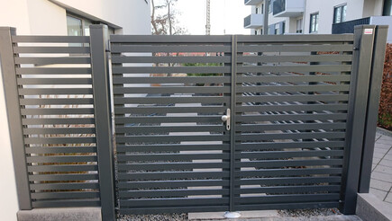 Clôture en aluminium de 2018 à 99092 Erfurt Allemagne de Zaunteam Thüringer Wald.