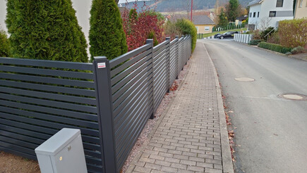 Aluminium Sichtschutz aus dem 2021 in 99326 Stadtilm Deutschland von Zaunteam Thüringer Wald.