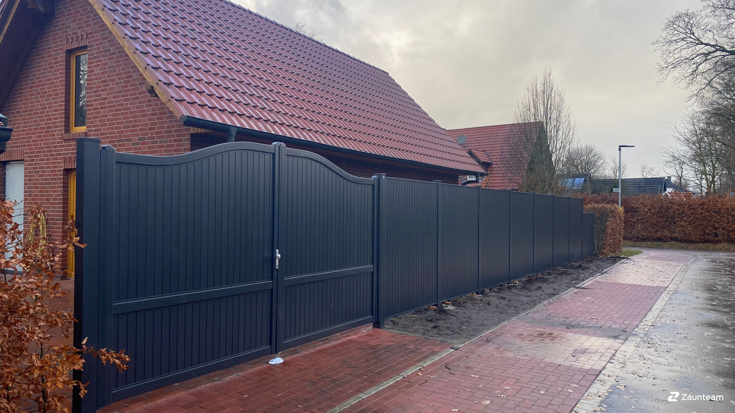 Aluminium Sichtschutz aus dem 2024 in 26169 Neumarkhausen Deutschland von Zaunteam Emsland.