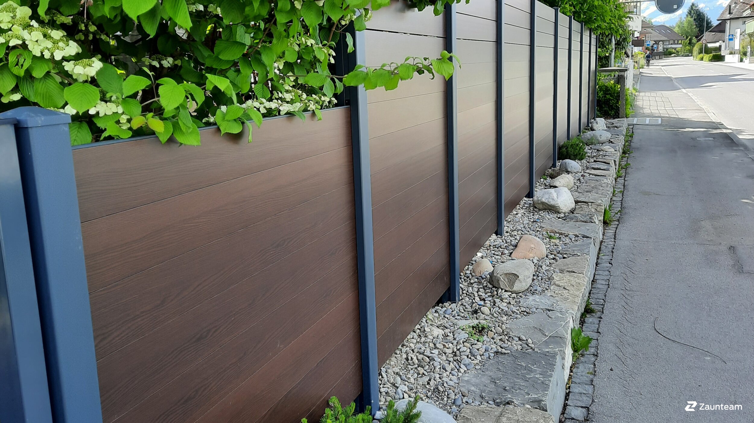 Aluminium Sichtschutz aus dem 2021 in 3661 Uetendorf Schweiz von Zaunteam Kiesen AG.