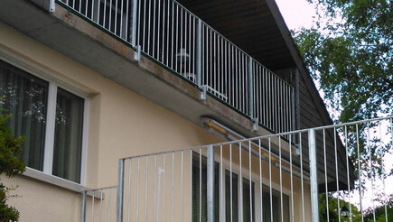 Geländer und Handläufe aus dem 2017 in 3672 Aeschlen b. Oberdiessbach Schweiz von Zaunteam Kiesen AG.