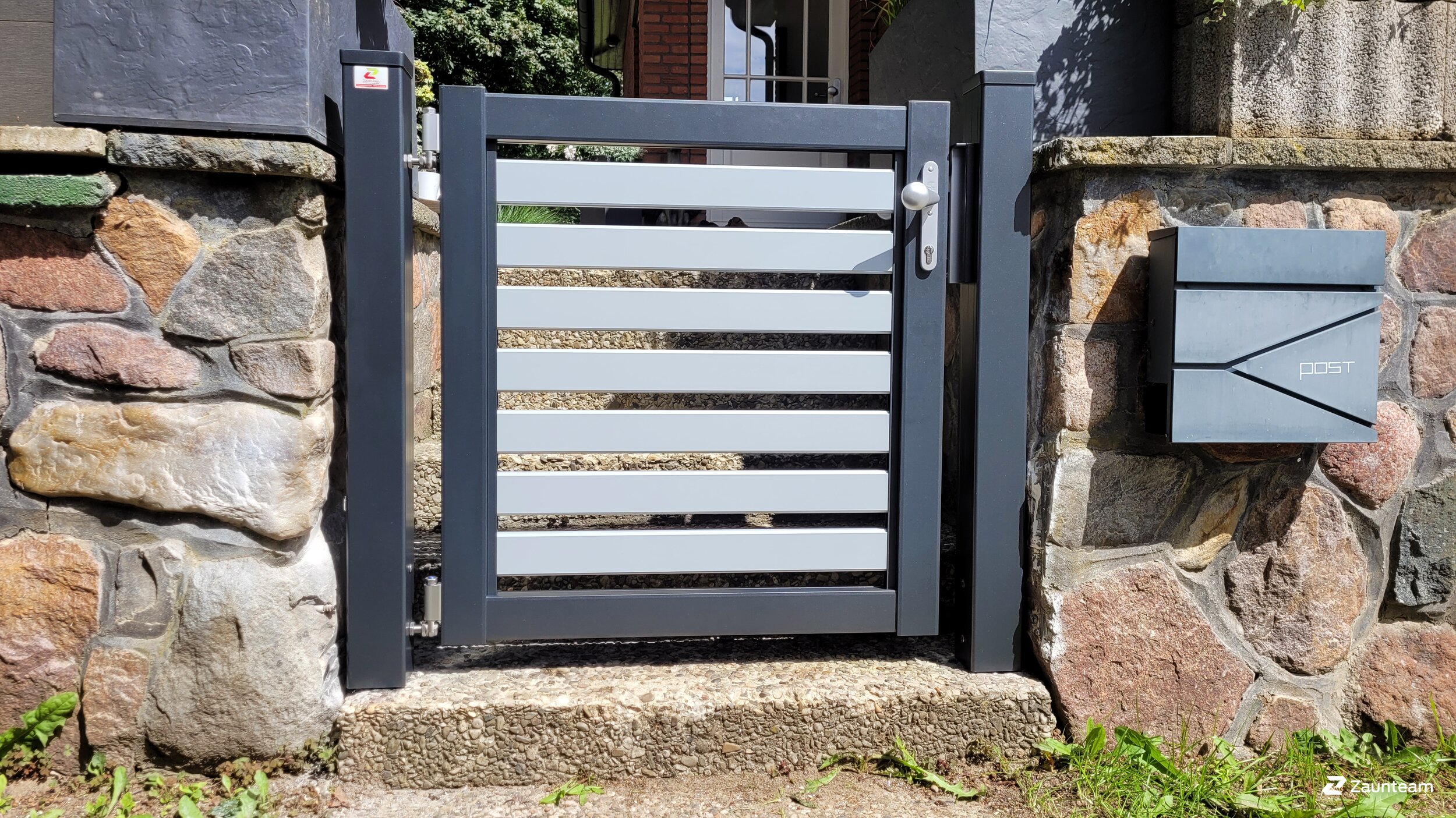 Clôture en aluminium de 2023 à 21465 Wentorf Allemagne de Zaunteam Hamburg-Ost.