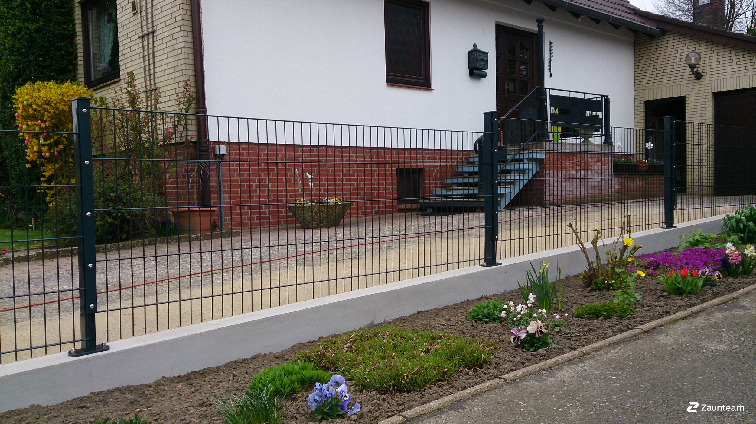 Doppelstabmattenzaun aus dem 2017 in 21502 Geesthacht  Tesperhude Deutschland von Zaunteam Hamburg-Ost.
