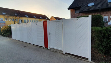 Aluminium Sichtschutz aus dem 2020 in 40489 Düsseldorf Deutschland von Franchise AG.