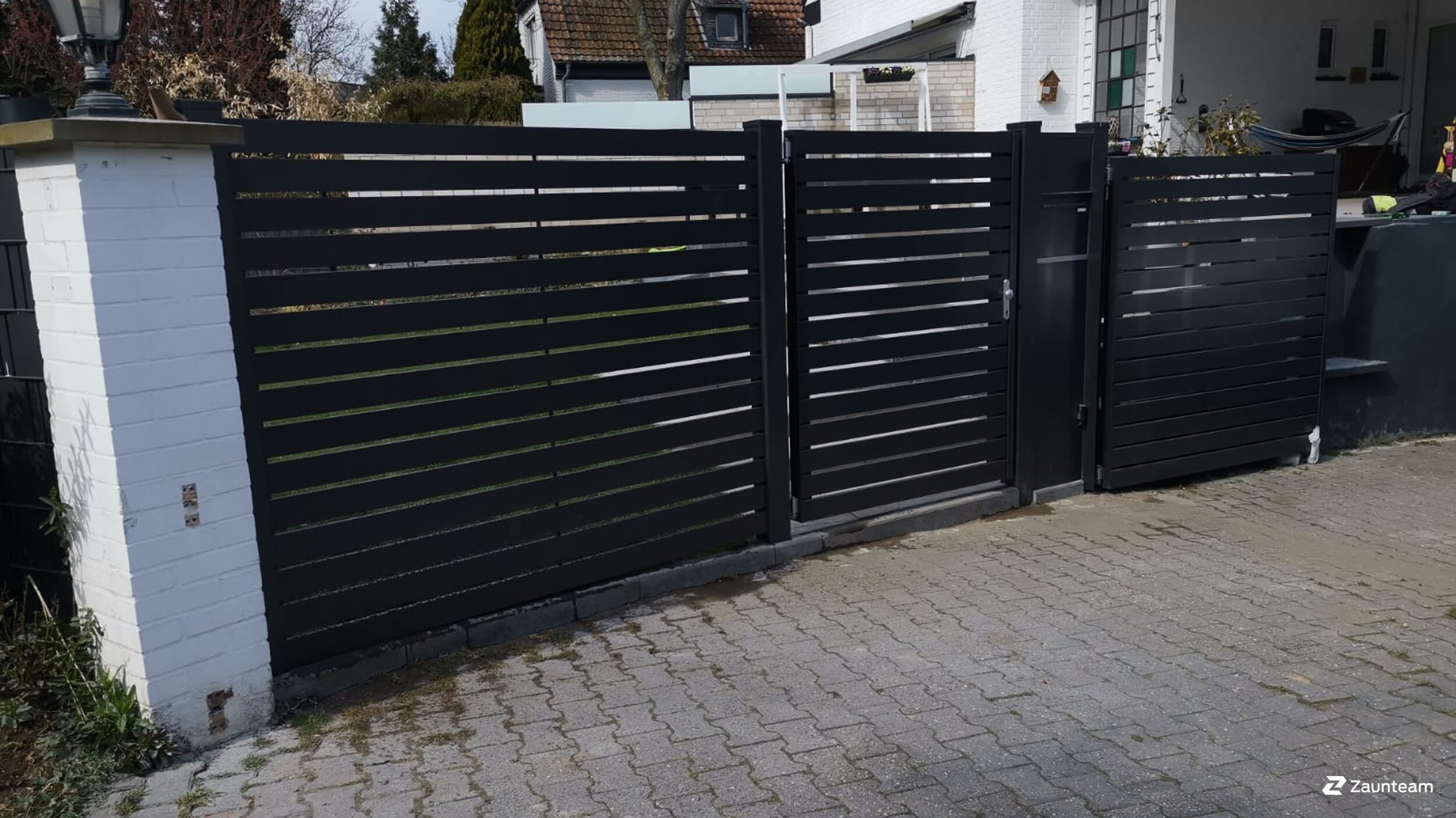 Aluminium Sichtschutz aus dem 2021 in 47803 Krefeld Deutschland von Franchise AG.