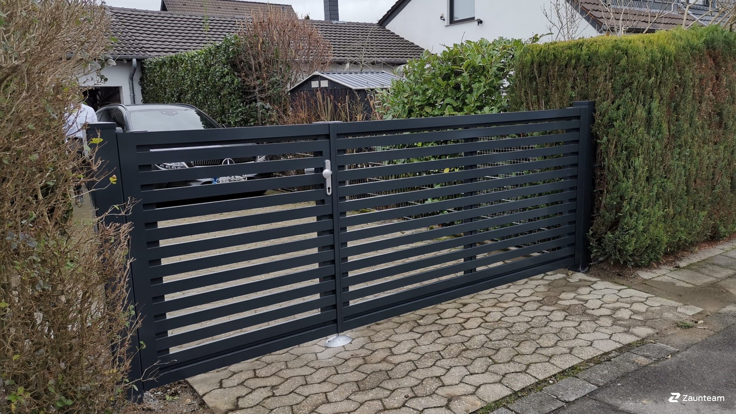 Aluzaun aus dem 2022 in 40627 Düsseldorf Deutschland von Franchise AG.