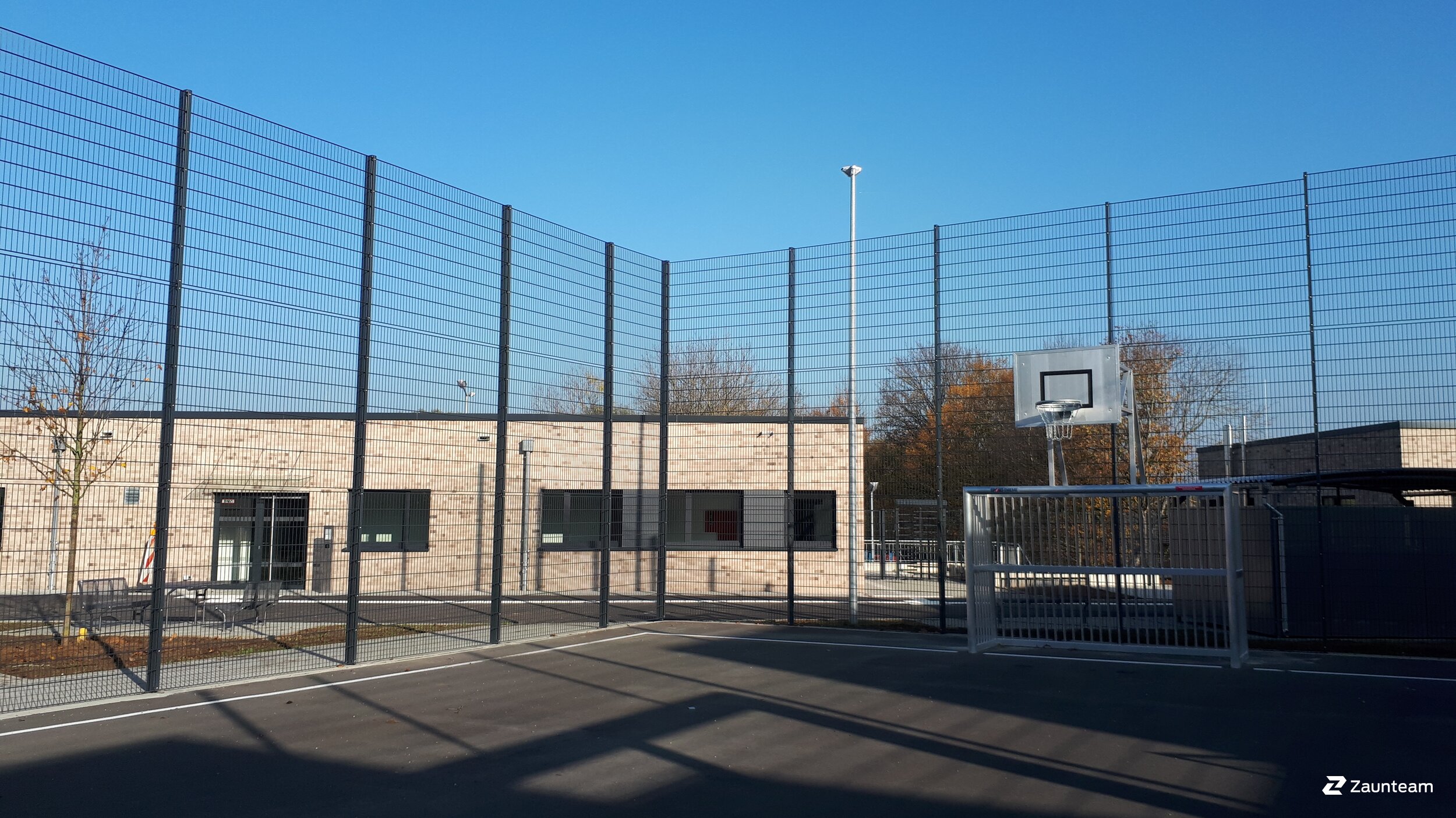 Clôture pare-ballon de 2020 à 51379 Leverkusen Allemagne de Franchise AG.