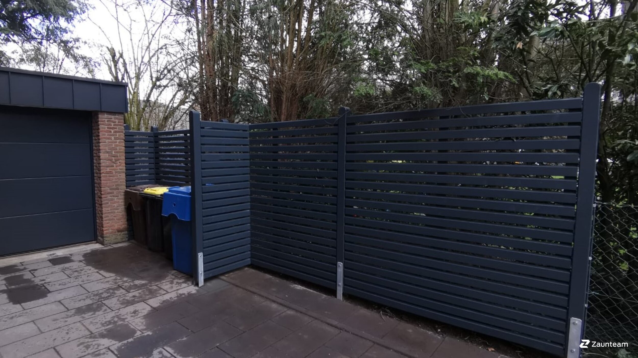 Protection brise-vue en bois de 2021 à 47803 Krefeld Allemagne de Franchise AG.