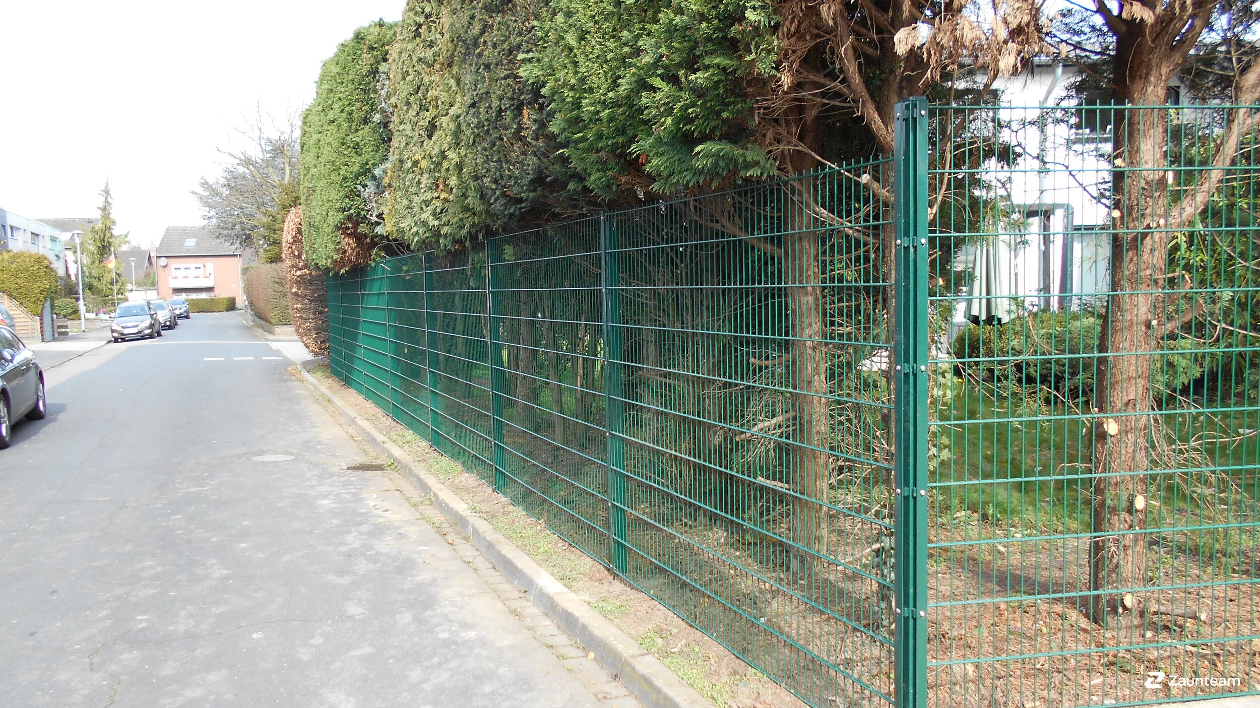 Doppelstabmattenzaun aus dem 2017 in 41353 Korschenbroich Deutschland von Franchise AG.