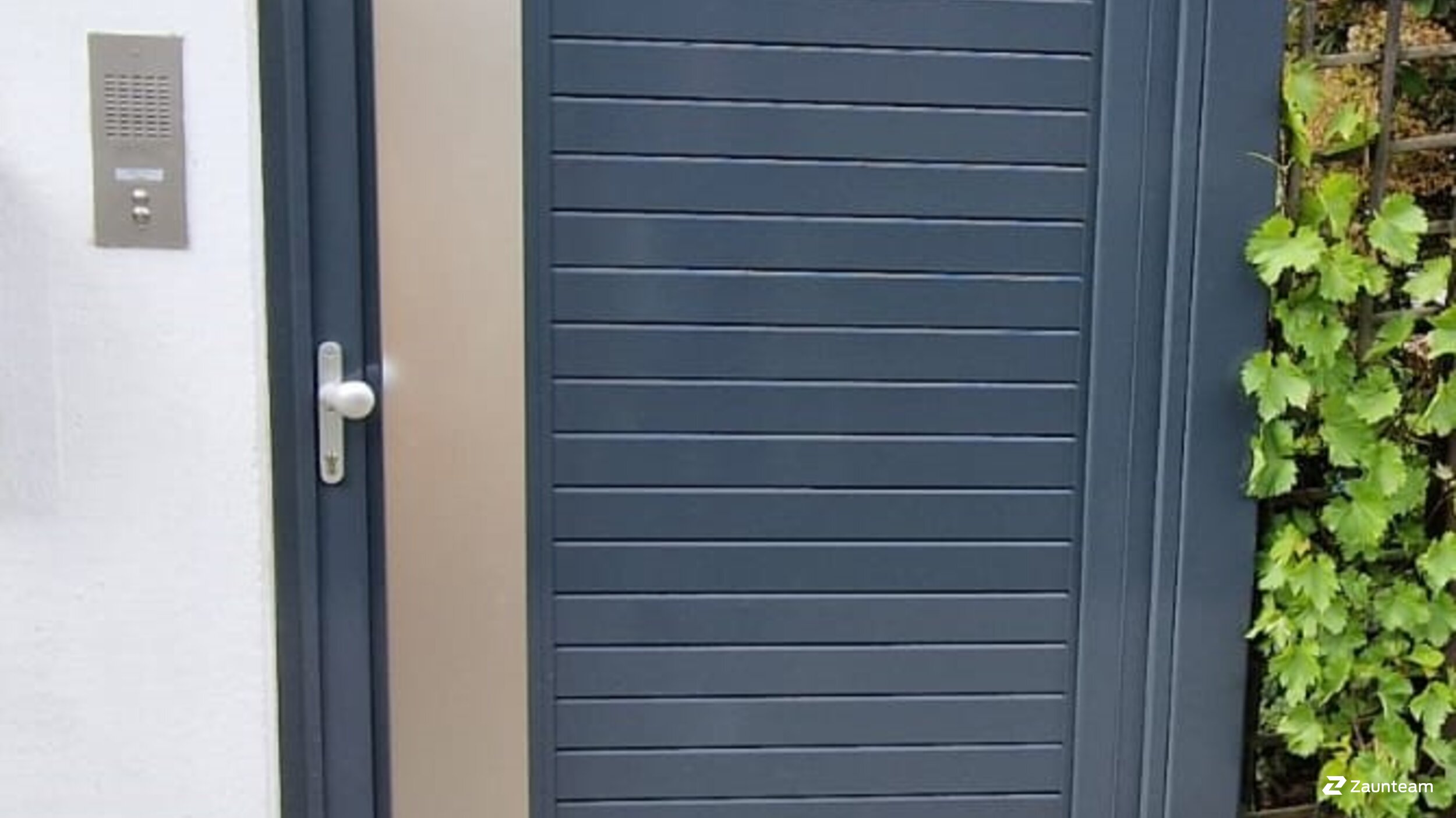 Aluminium Sichtschutz aus dem 2023 in 41469 Neuss Deutschland von Franchise AG.