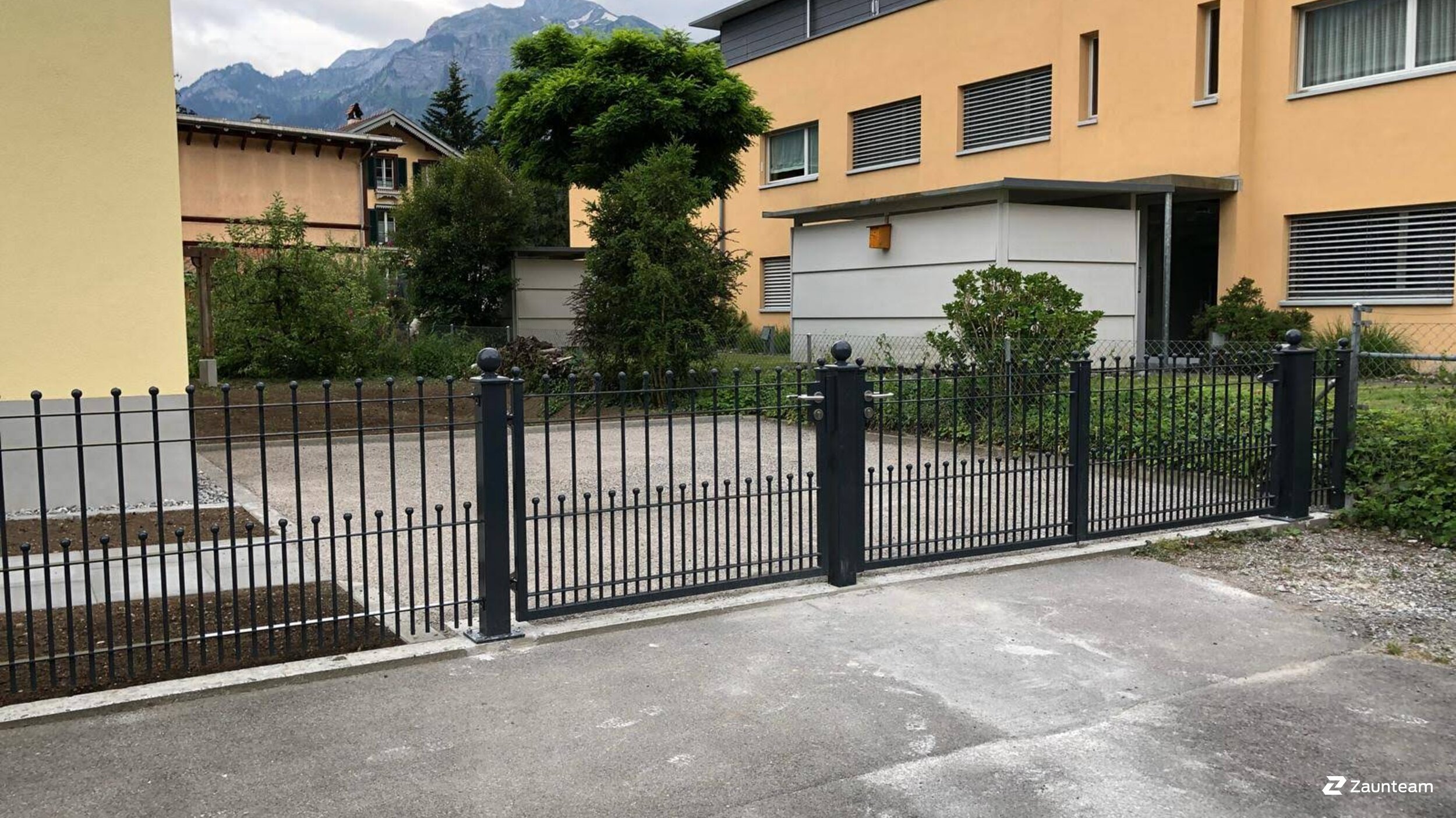 Klassikzaun aus dem 2018 in 3800 Interlaken Schweiz von Zaunteam Berner Oberland.