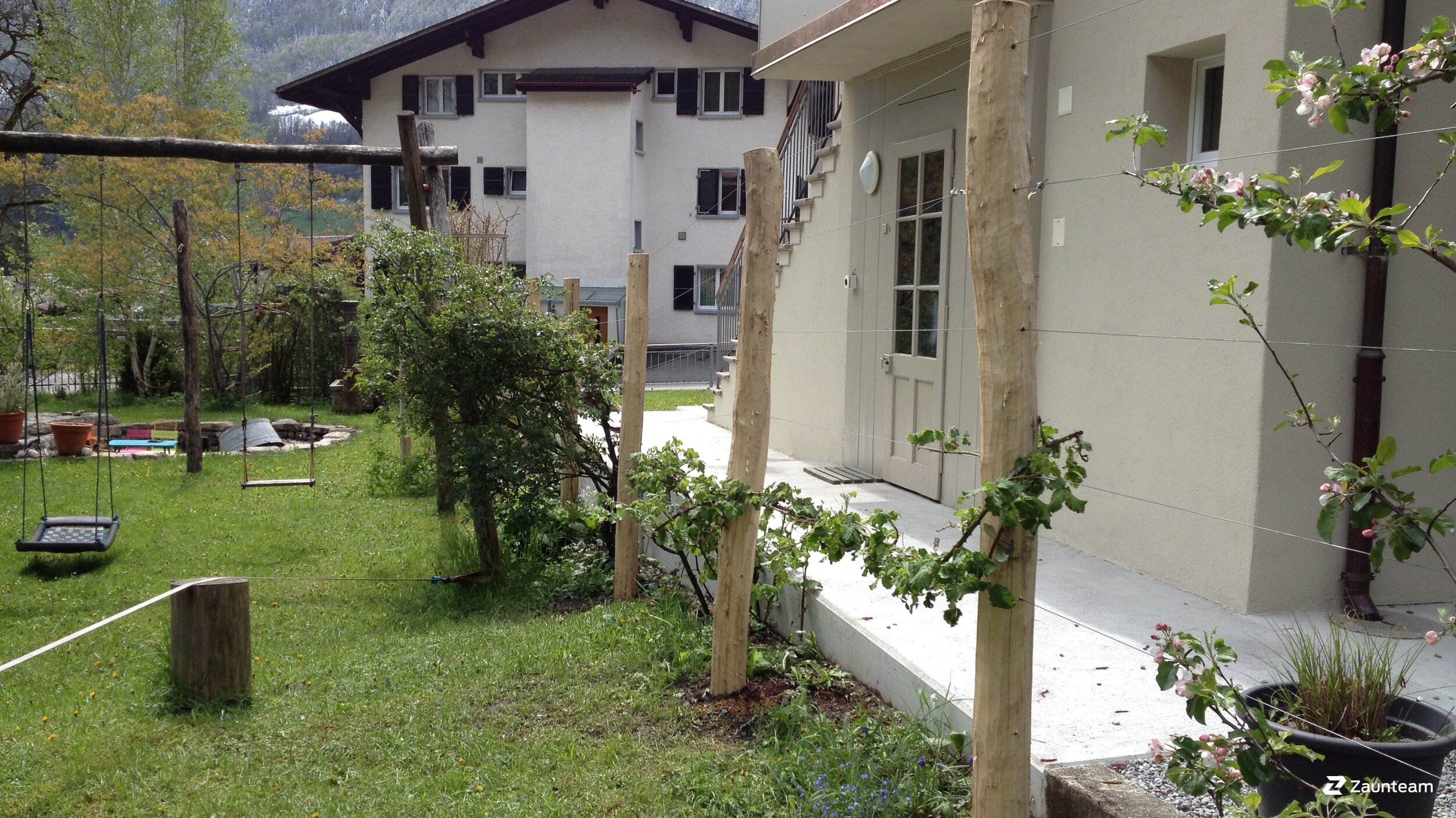 Drahtseilzaun aus dem 2016 in 3860 Meiringen Schweiz von Zaunteam Berner Oberland.