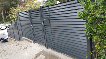 Aluminium Sichtschutz aus dem 2016 in 67659  Kaiserslautern Deutschland von Zaunteam Kaiserslautern.
