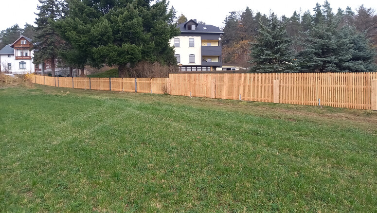 Palisadenzaun aus dem 2025 in 01744 Malter Deutschland von Zaunteam Dresden-Süd.