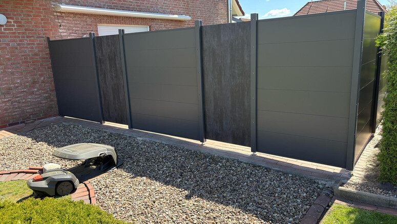  de 2025 à 26409 Wittmund Allemagne de Zaunteam Ostfriesland.