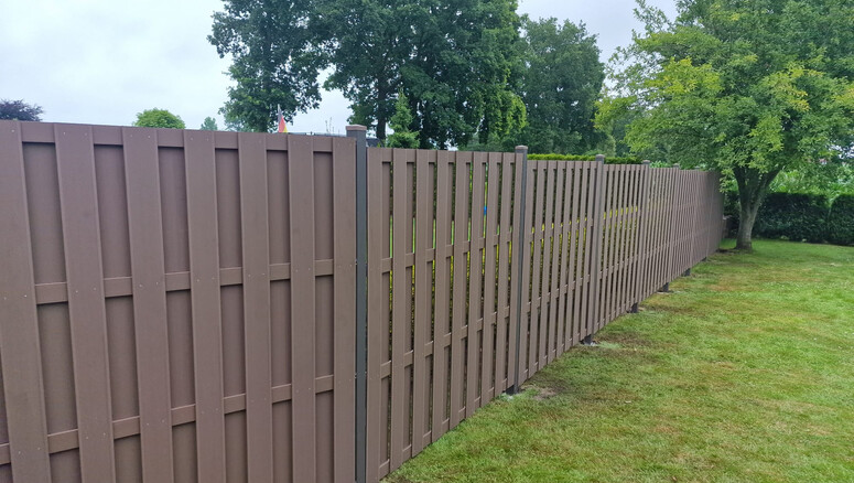 WPC Sichtschutz aus dem 2025 in 26629 Großefehn Deutschland von Zaunteam Ostfriesland.