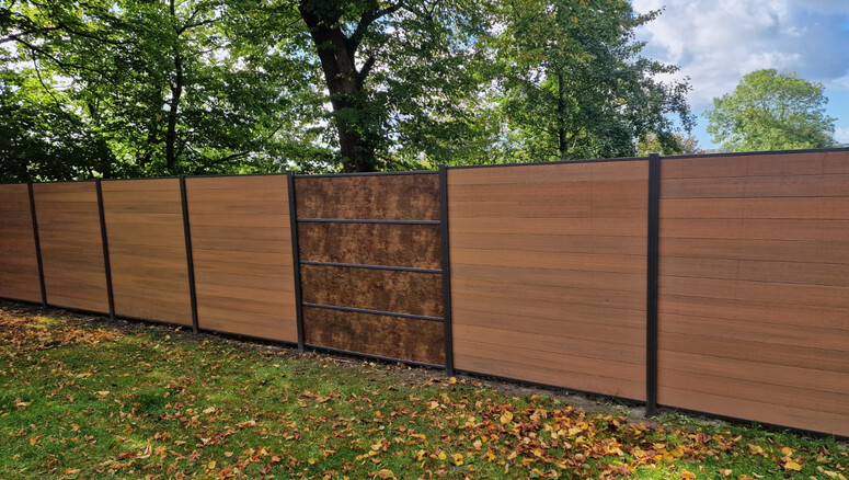 Clôture en matière plastique de 2025 à 26736 Krummhörn Allemagne de Zaunteam Ostfriesland.