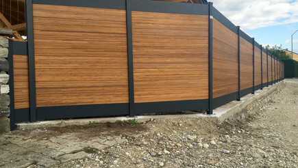 Aluminium Sichtschutz aus dem 2016 in 84529 Tittmoning Deutschland von Zaunteam Chiemgau.