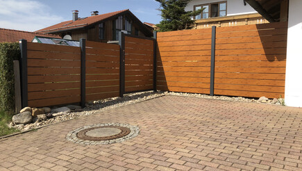 Aluminium Sichtschutz aus dem 2018 in 83278 Traunstein Deutschland von Zaunteam Chiemgau.