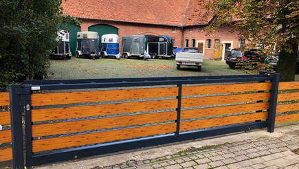 Automatische Tore aus dem 2019 in 31714 Lauenhagen Deutschland von Zaunteam Schaumburger Land.